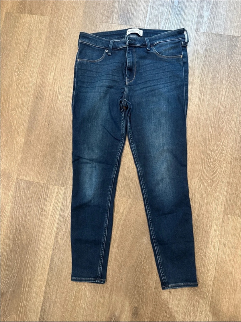 Abercrombie & Fitch Women's Dark Indigo Skinny Jeans